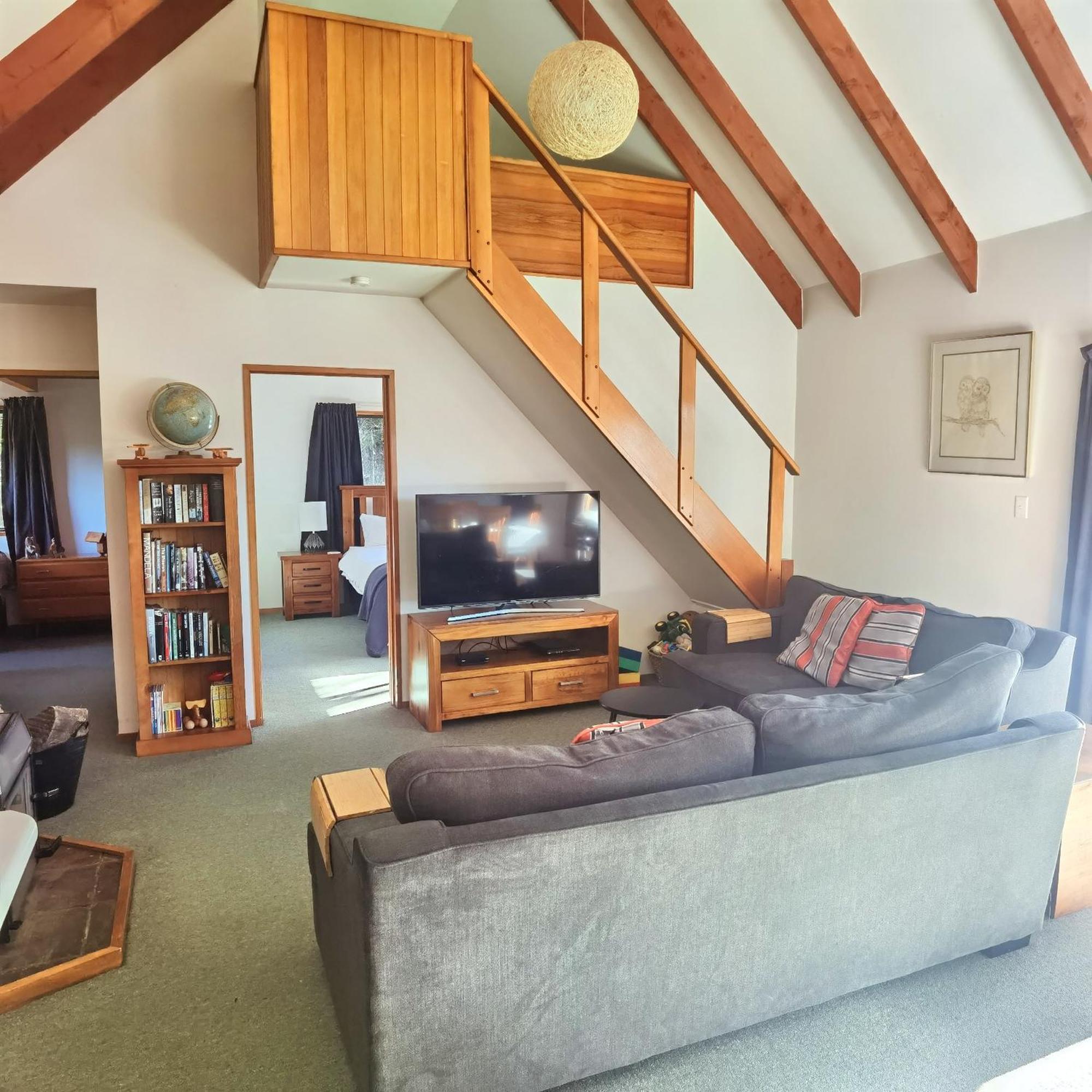 The Lancewoods Villa Te Anau Ngoại thất bức ảnh